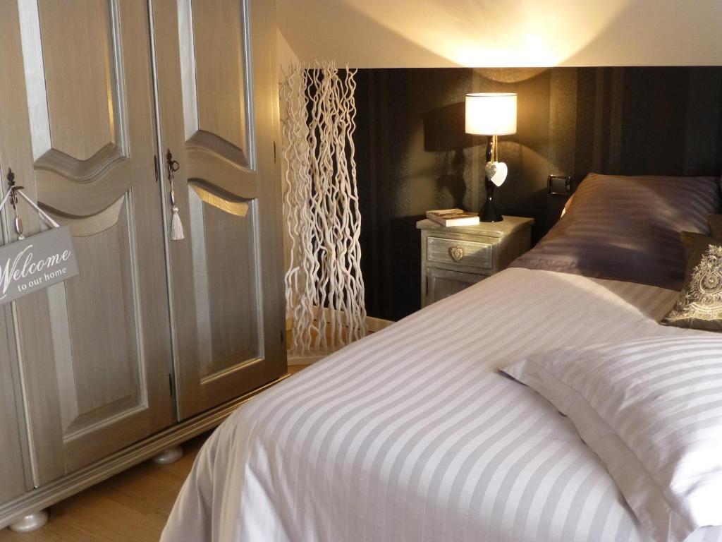آغينو Chambres D'Hotes La Parenthez' الغرفة الصورة